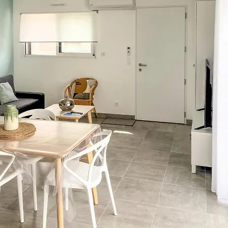 Casa de Férias Lovely In Sur With Wifi