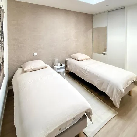 Lovely In Sur With Wifi