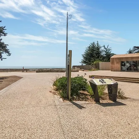 Lovely In Sur With Wifi Casa de Férias